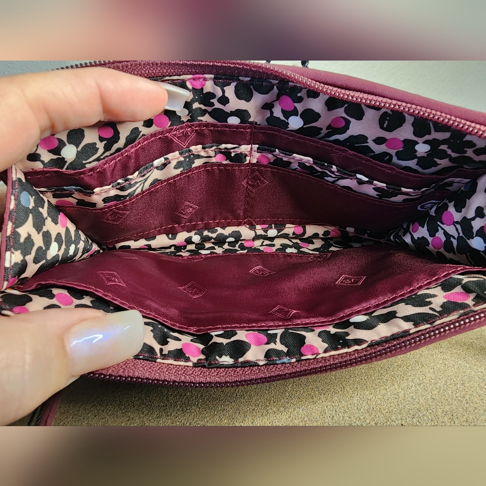 NWT Vera Bradley  RFID Front Zip Wristlet - Picture 4 of 5